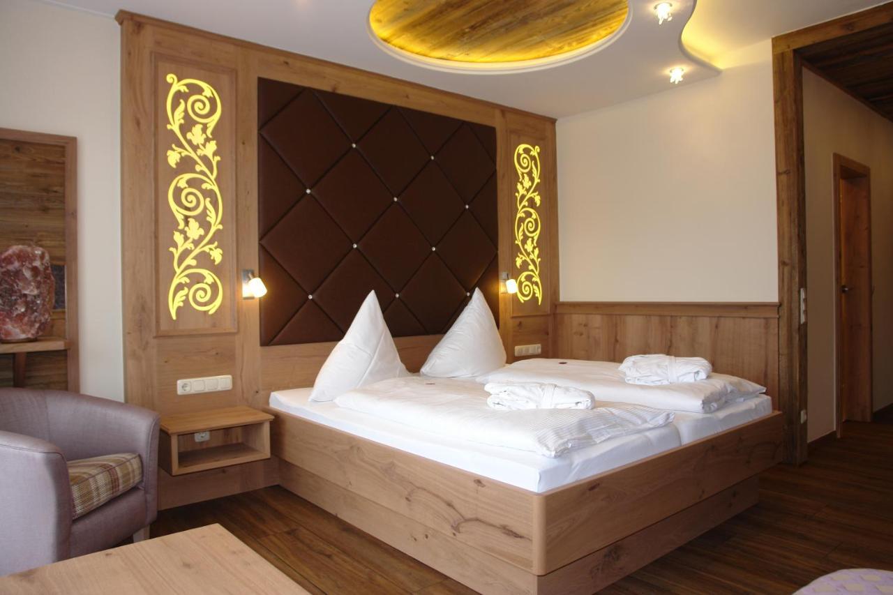 בודנמאיס Kristall- & Vitalhotel Bergknappenhof מראה חיצוני תמונה